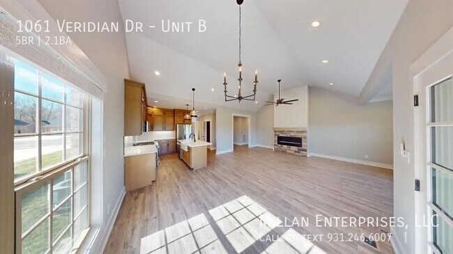 Building Photo - 1061 Veridian Dr