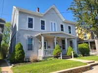 Building Photo - 154 W Washington Ave