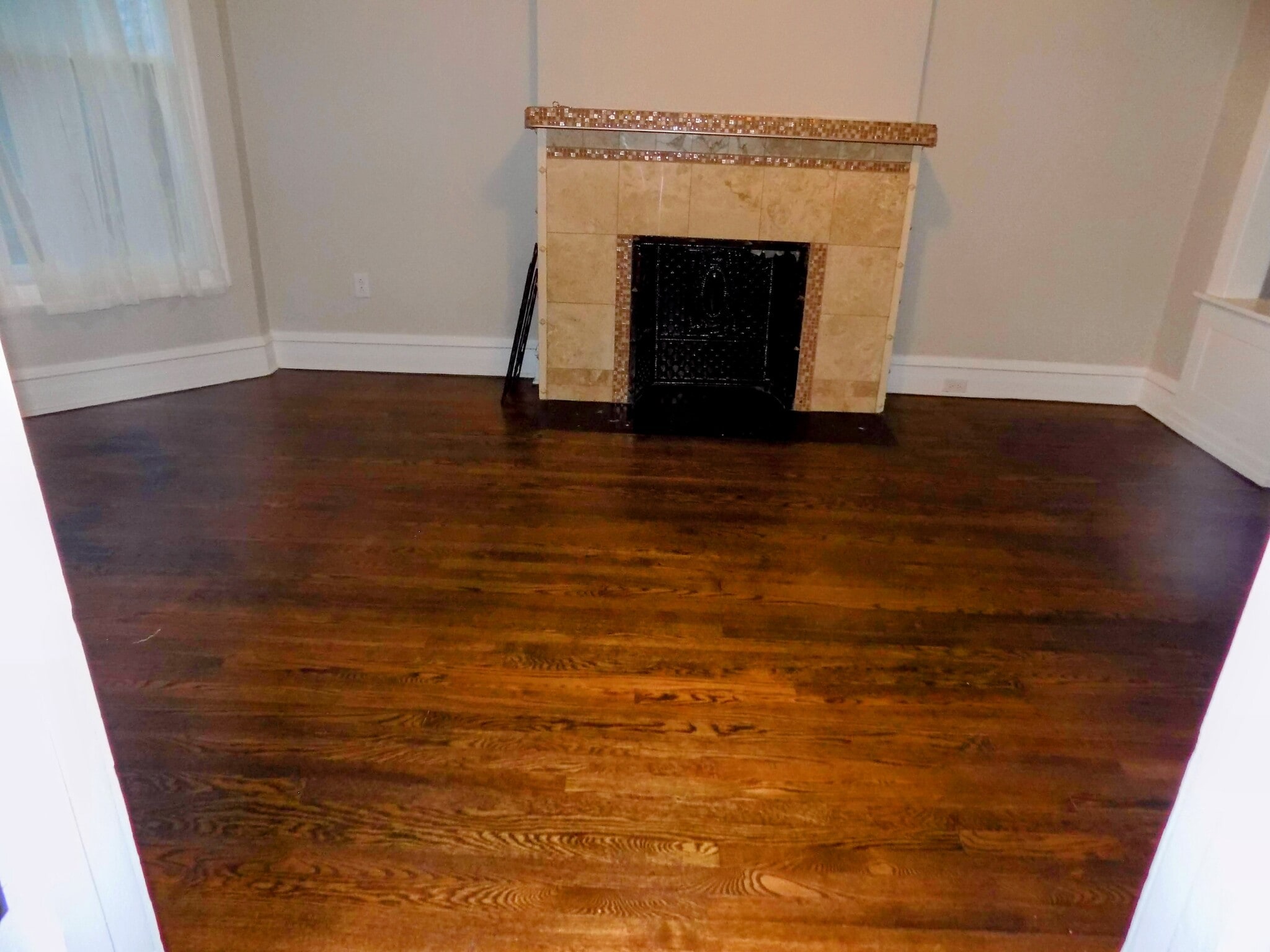 Building Photo - 434 N Pine Ave