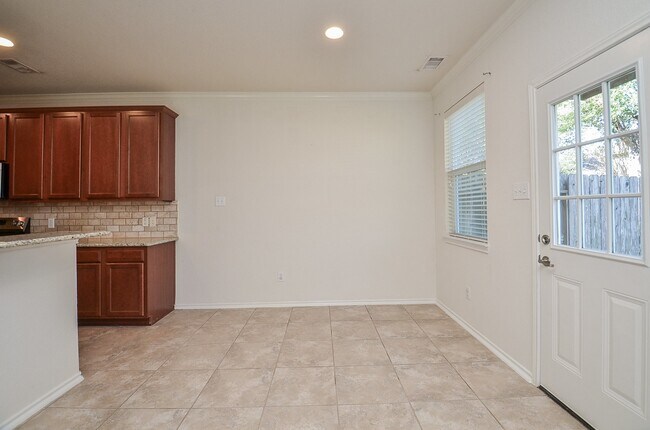 Building Photo - 24542 Folkstone Cir