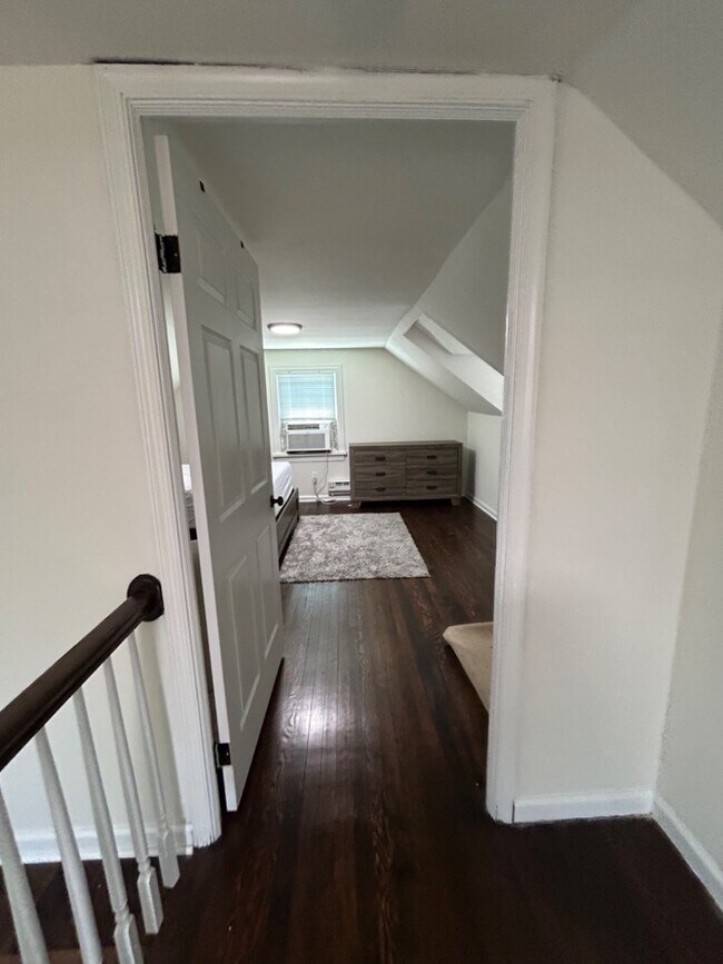 Building Photo - 9407 Colesville Rd