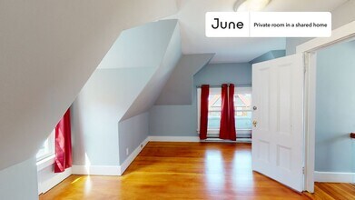 Building Photo - Room in Shared 7 bed/2 bath home