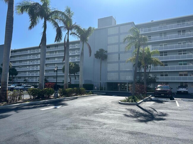 Primary Photo - 5500 NW 2nd Ave