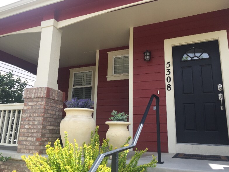 Building Photo - 5308 Corbett Dr