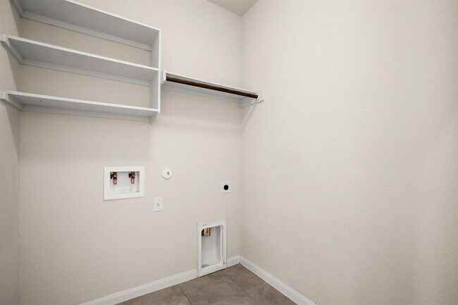 Building Photo - 610 Puerta Vallarta Ln