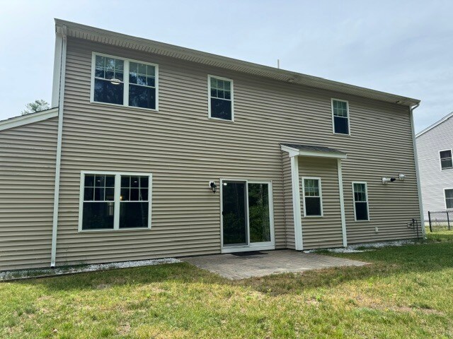 Building Photo - 16 Juniper Hill Rd