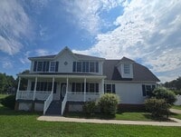 Building Photo - 4 bedroom in Prince George!!