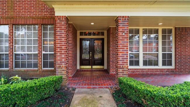 Building Photo - 22307 Fairbay Dr