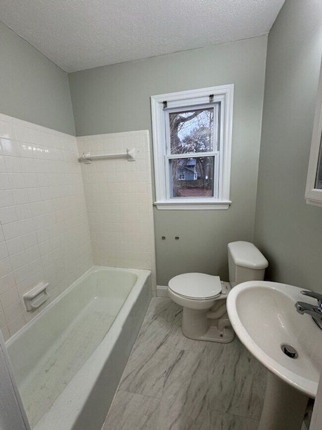 Building Photo - 1506 Scotty Dr