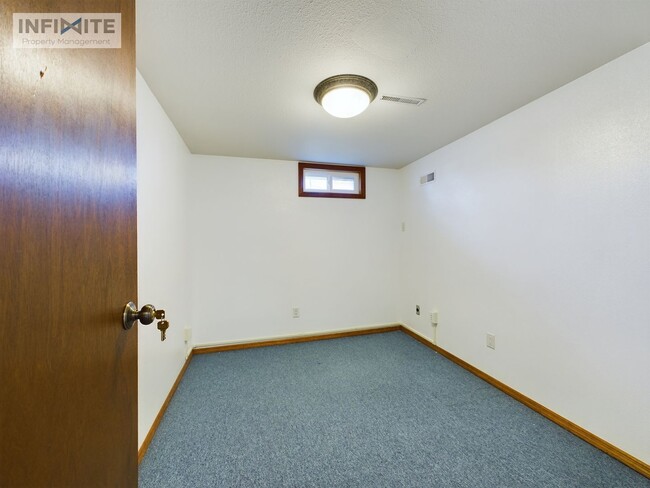 Building Photo - Executive Office Suites Starting at $500