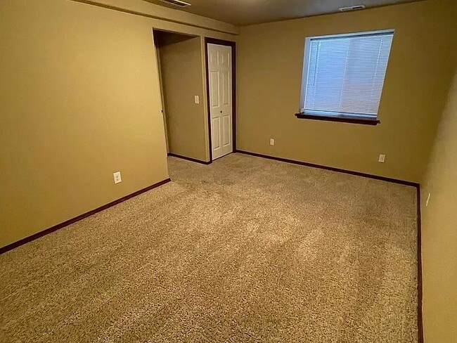 Building Photo - 3820 S Morrow Ln