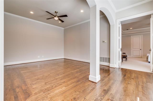Building Photo - 6416 Del Norte Ln