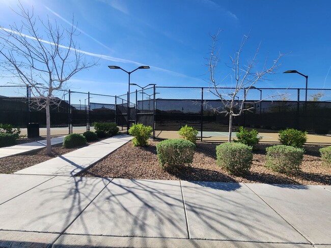 Building Photo - Guard-Gated Cadence 55+ Community | 2 Bed | Single Story Home