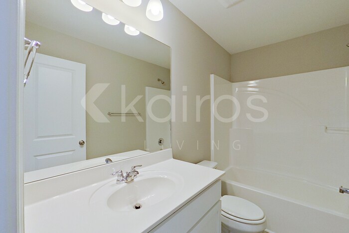 Building Photo - 7379 Foggy River Dr