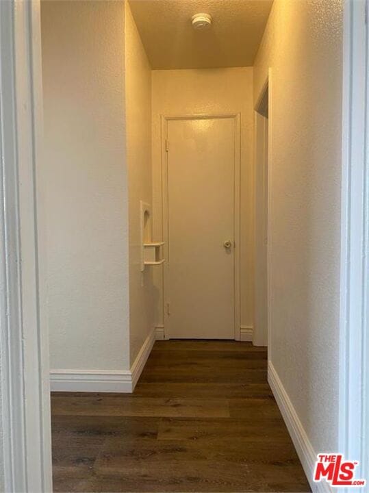 Building Photo - 7620 S Western Ave