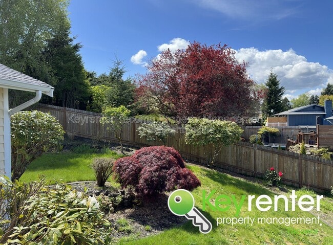 Building Photo - 3422 N Bristol St