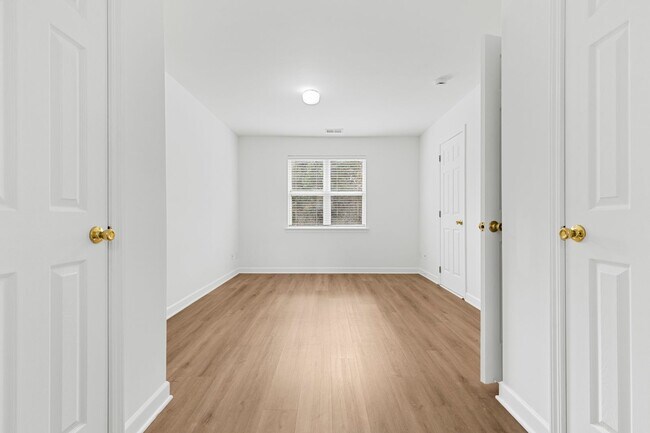 Building Photo - Move-In Ready 3-Bed Home in Villages at Ha...