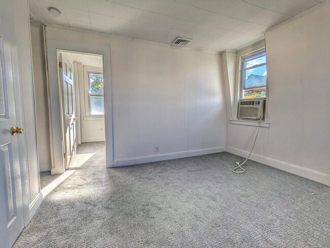 Building Photo - 45 White St