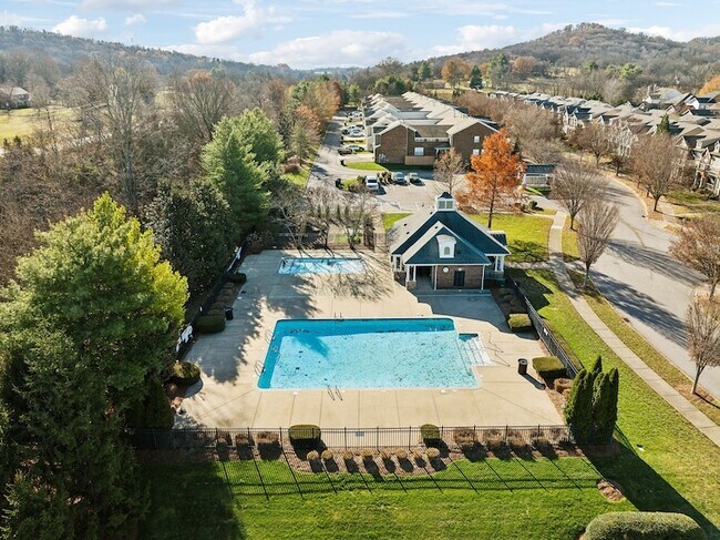Building Photo - 524 Pennystone Dr