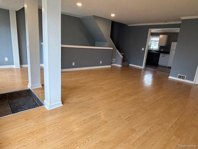 Building Photo - 1410 Airway Dr