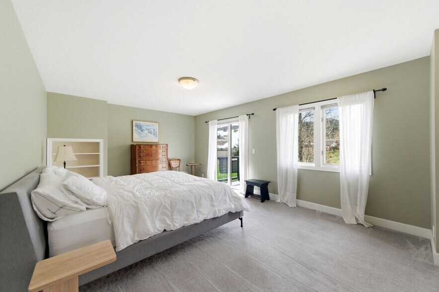 Building Photo - 3861 Silver Spur Cir
