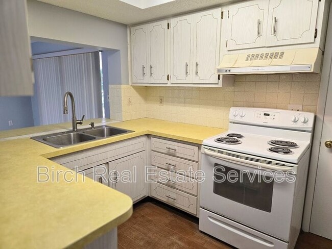 Building Photo - 12304 Hounds Tooth Ln
