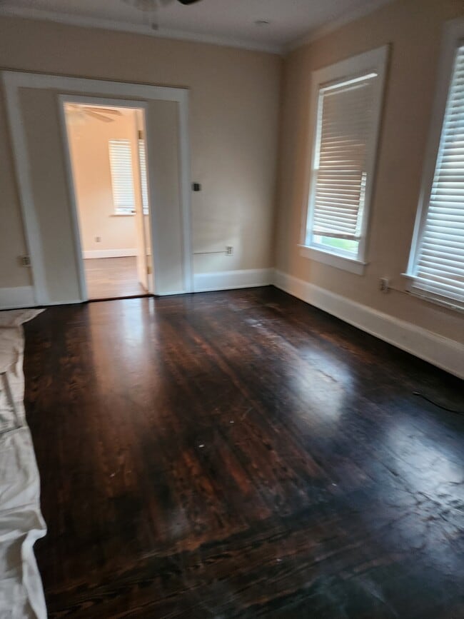 Building Photo - 731 Avenue A SW