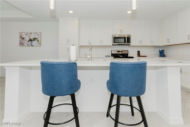 Building Photo - 5715 Double Eagle Cir