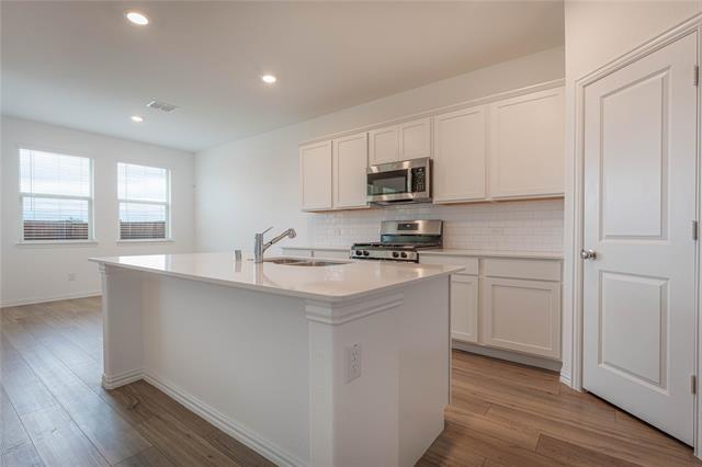 Building Photo - 3616 Mallard Wy