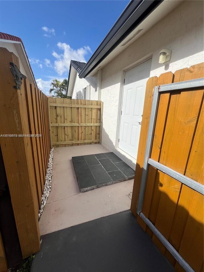 Building Photo - 14813 SW 171st Terrace