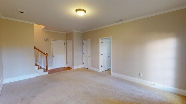 Building Photo - 3014 Gaston Cir
