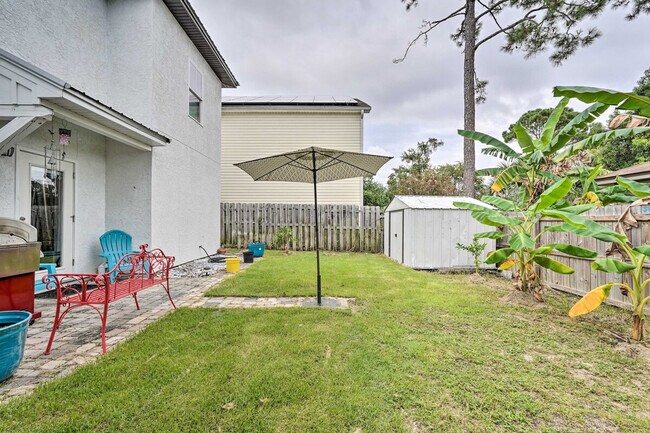 Building Photo - 3723 Tiki Dr