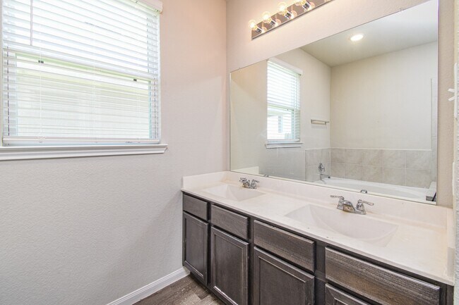 Building Photo - 23610 Goodfellow Dr