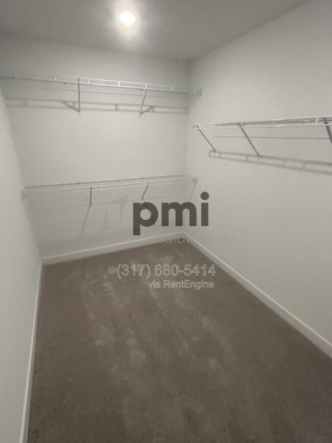 Building Photo - 10819 Gate Cir