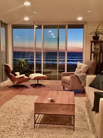 Building Photo - 7 Fleet St