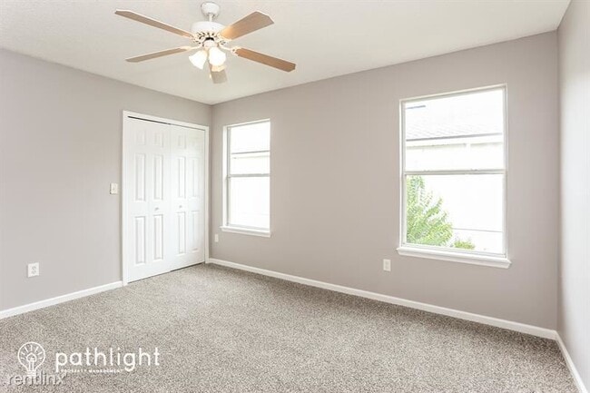 Building Photo - 5 br, 3 bath House - 13501 Ashford Wood Co...