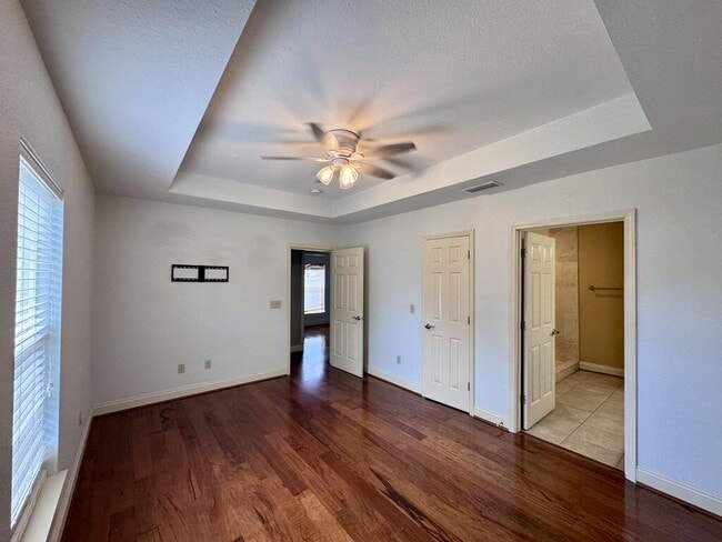 Building Photo - 130 Gulf Terrace Ln