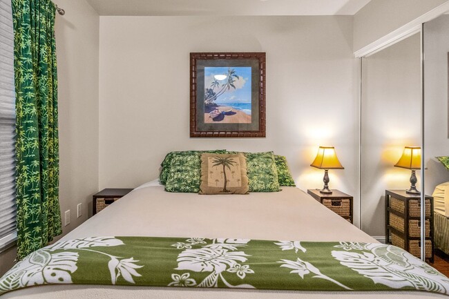 Building Photo - Furnished 2 Bed/2 Bath Hale Kanani Condo, Across from The Cove & Charley Young Beach