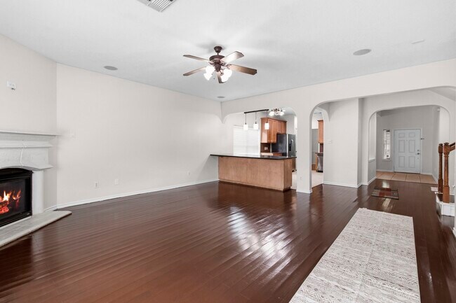 Building Photo - 4914 Trailing Clover Ct