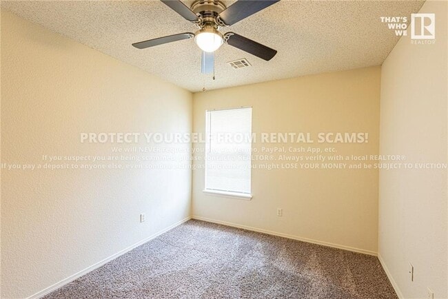 Building Photo - 1210 S Jasmine Ln