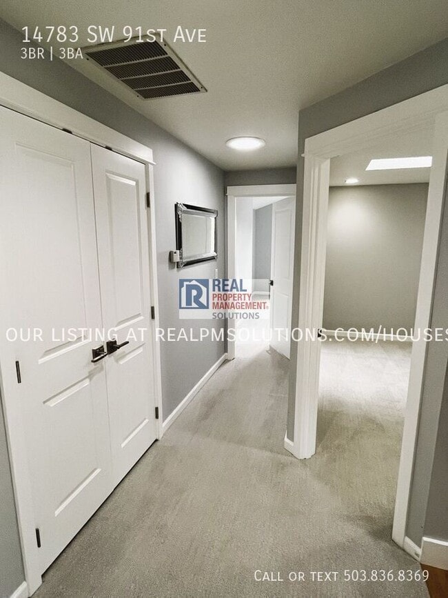Building Photo - 14783 SW 91st Ave