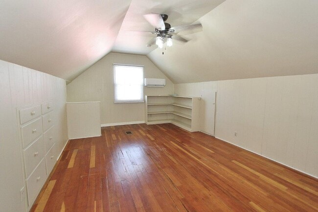 Building Photo - Charming Home in Caldwell