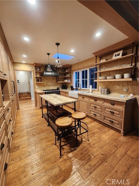 Building Photo - 0 2nd Ave