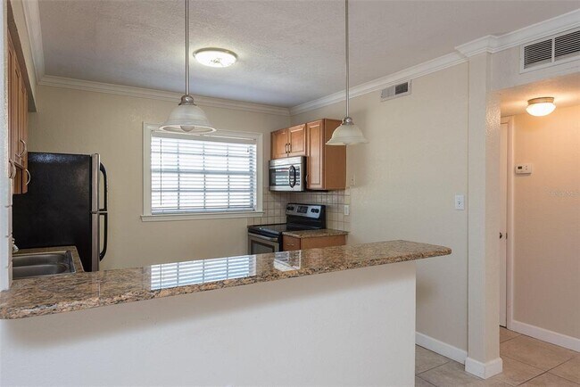 Building Photo - 2207 S Carolina Ave