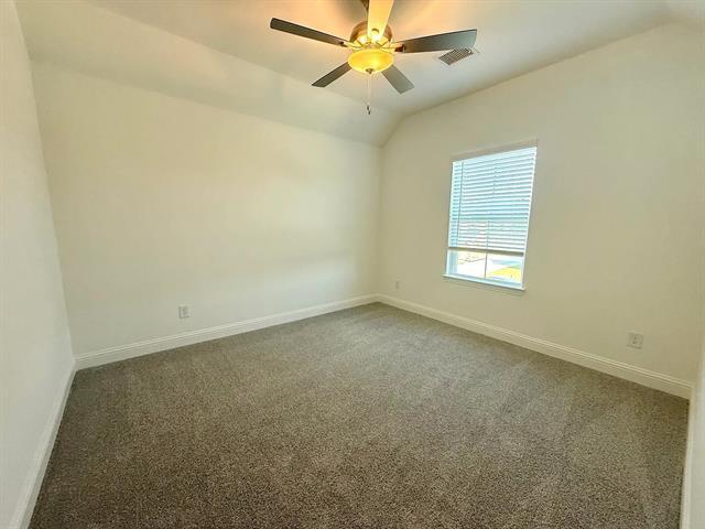 Building Photo - 2909 Hanscom St