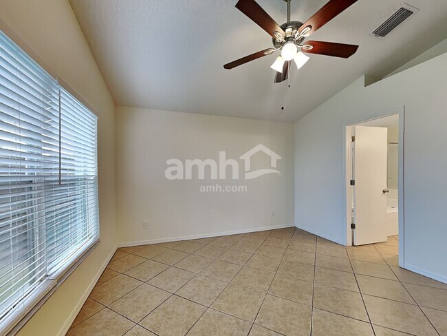 Building Photo - 10603 Cami Ct