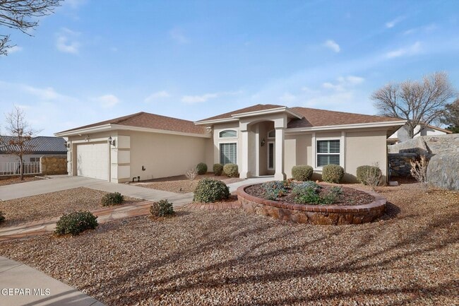 Building Photo - 1365 Desert Canyon Dr