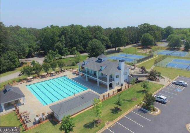 Building Photo - 795 Birkdale Dr