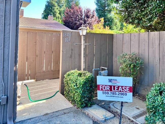Building Photo - $2,295 Shaw & Van Ness, 3 Bedroom Condo- S...