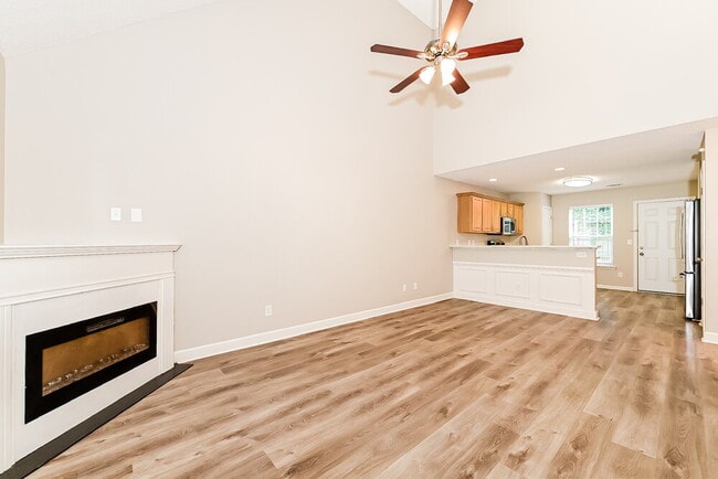 Building Photo - 132 Lossie Ln
